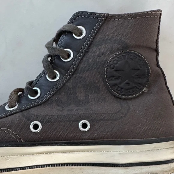 Converse Chuck 70 High-Top Sneakers - Dark Brown and Tan. Unisex M4. W6 - Picture 2 of 13